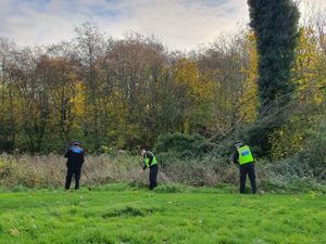 Supporting image for story: Police search after alarming intelligence that Wednesbury students are 'hiding weapons' near school