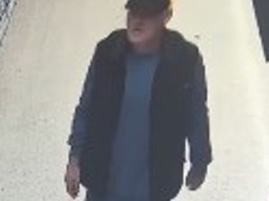 Supporting image for story: Police probe launched following robbery in Stourbridge after man seen 'carrying a knife'