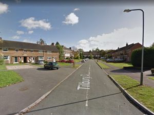 Supporting image for story: Man rescued from Wolverhampton flat fire