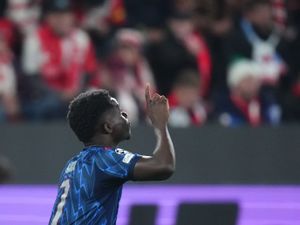 Supporting image for story: Arsenal cruise past Slavia Prague and equal club clean sheet record