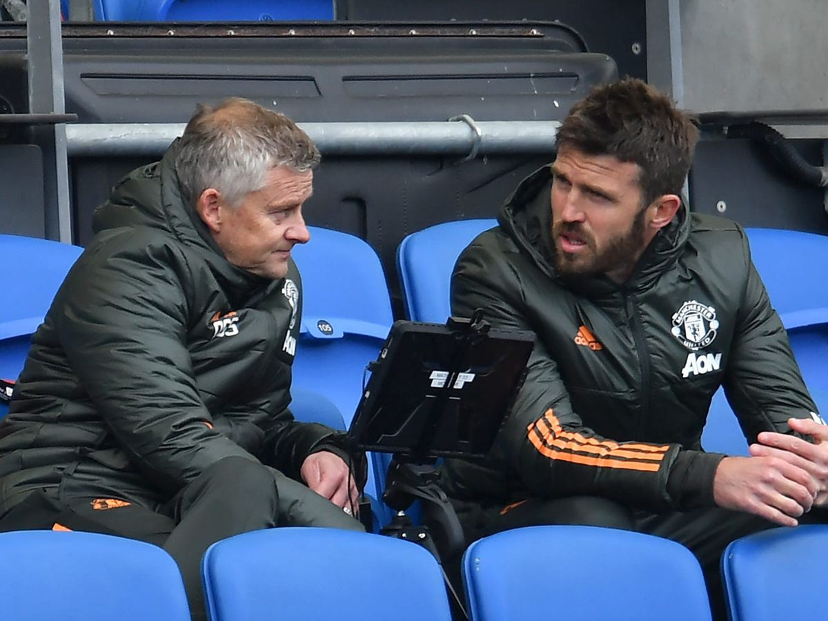 Ole Gunnar Solskjaer is there if I need him &ndash; Michael Carrick