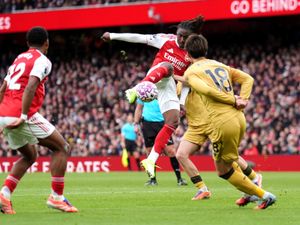 Supporting image for story: Mikel Arteta hails Eberechi Eze as star haunts former club Crystal Palace