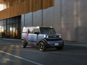 Supporting image for story: The Dacia Hipster Concept is a compact electric city car