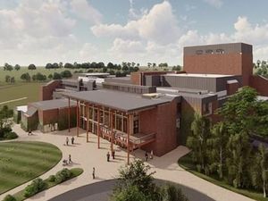 Supporting image for story: National Youth Theatre brings production to the region