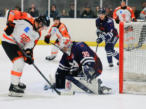 Supporting image for story: Tom Watkins left unhappy and claims Telford Tigers 'did not compete' in 7-5 loss at MK Lightning