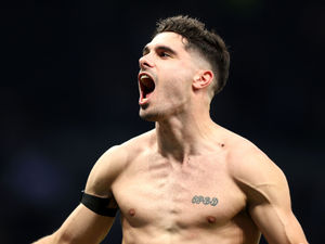 Supporting image for story: Liam Keen's Wolves player ratings v Spurs as two stars get 9/10