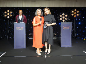 Dudley chief executive Balvinder Heran (right) receiving her Woman of Influence Award. Picture Nachural Awards free for LDRS use