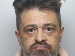 Supporting image for story: Staffordshire Road crime team bust man with £96,000 worth of cocaine in M6 traffic stop