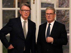 Supporting image for story: PM denies misleading MPs over Mandelson appointment