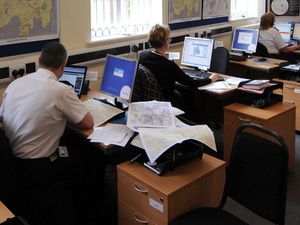 Supporting image for story: Police struggle to deal with record demand levels as 999 calls surpass non-emergency calls