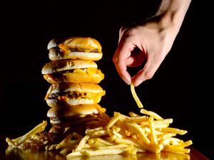 Supporting image for story: Ban on TV adverts for foods high in fat, salt and sugar delayed until 2026
