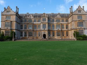 Supporting image for story: Historic items stolen from National Trust house in Somerset