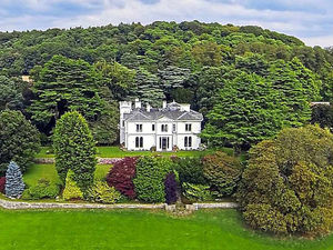 Supporting image for story: This bargain Black Country manor could be yours - for £1.95 million