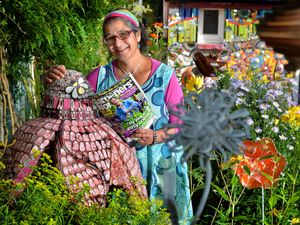 Supporting image for story: Bearwood artist's garden seen by 200k people online