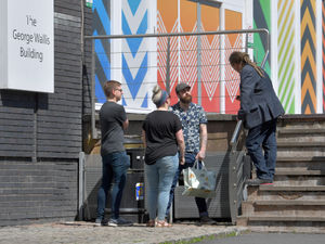 Supporting image for story: Open letter urges rethink over university's plans to suspend recruitment to 138 courses
