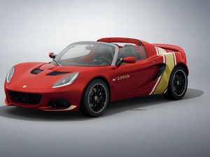 Supporting image for story: Lotus unveils four Classic Heritage Edition Elise models