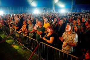 Supporting image for story