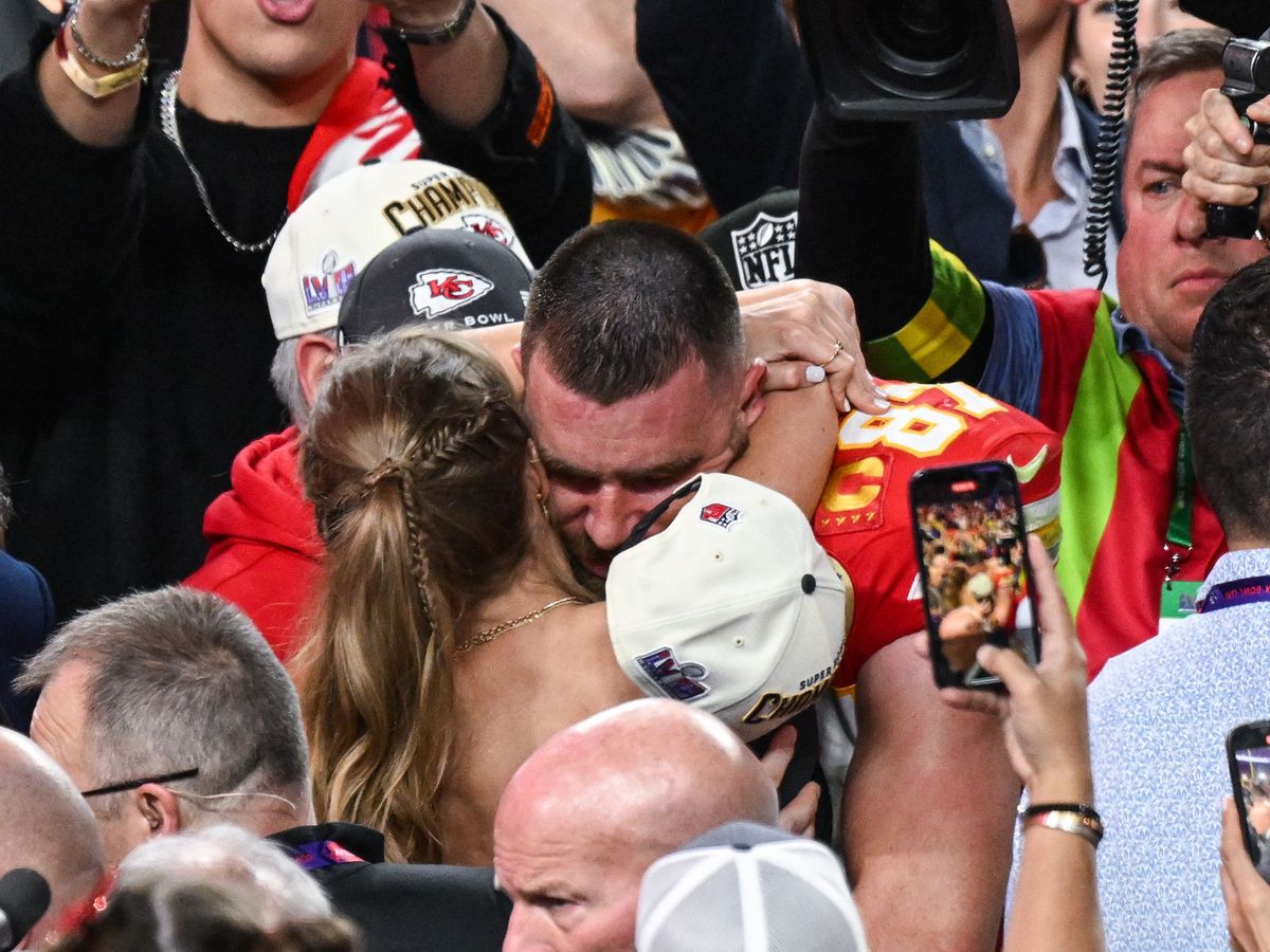 Travis Kelce says Taylor Swift inspired him to continue playing for Chiefs