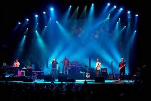 Supporting image for story: Concert review - Mike + The Mechanics, Symphony Hall, Birmingham