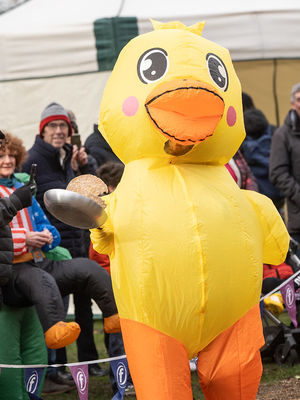 Stafford Pancake Race (Pic: Ian Knight / Z70 Photography)