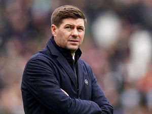 Supporting image for story: Aston Villa boss Steven Gerrard fires back after Bukayo Saka's protection plea