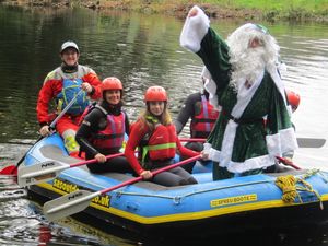 Supporting image for story: Santa Claus testing out transport ahead of Saturday festival in Llangollen
