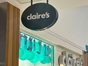 Supporting image for story: Modella to buy 156 Claire’s Accessories stores in rescue deal