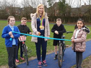 Supporting image for story: Olympic gold medallist Joanna Rowsell Shand opens daily mile track at Telford school