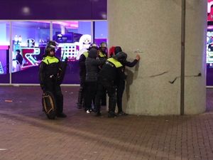 Supporting image for story: Five injured in ‘antisemitic violence’ following Amsterdam football match