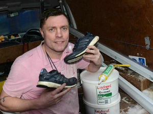 Supporting image for story: Ex-Albion star Geoff Horsfield back in training for charity run