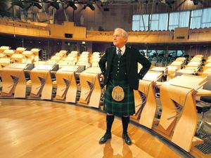 Supporting image for story: Former Holyrood presiding officer Sir George Reid dies aged 86