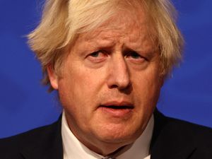Supporting image for story: Standards adviser seeks clarification from Boris Johnson over flat investigation
