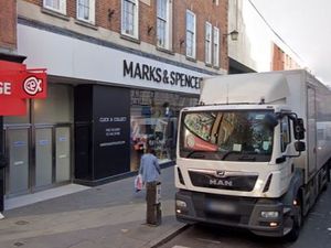 Supporting image for story: Shrewsbury thief stole hundreds of pounds worth of bedding from M&S in town