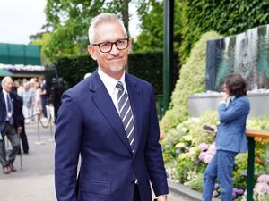 Supporting image for story: Gary Lineker: Bigger problems in the world than my Match of the Day contract