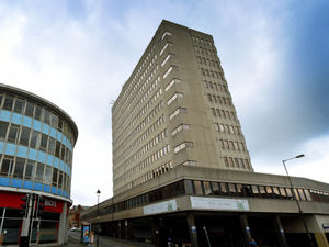 Supporting image for story: Work on Walsall's tallest tower is off to a flying start