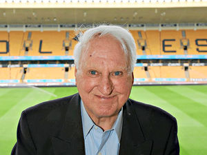 Supporting image for story: Sir Jack Hayward's Molineux statue delayed, reveal Wolves
