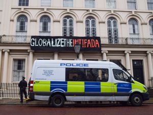 Supporting image for story: Arrests to be made for chanting ‘globalise the intifada’, police chiefs say