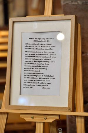 A special prayer was left for the Queen