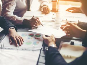 Supporting image for story: More than 3,000 Shropshire businesses in 'financial distress', report says