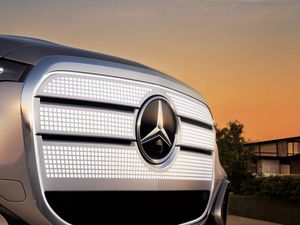 Supporting image for story: New Mercedes GLC images give hint of firm’s future SUV design
