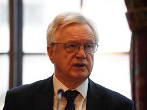 Supporting image for story: Ex-Tory minister urges Labour to drop repealing of Northern Ireland Legacy Act