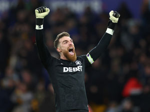 Supporting image for story: Wolves 'hopeful' for injury return ahead of Brentford clash