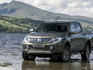 Supporting image for story: L200 pick-up should stay on top of the pile