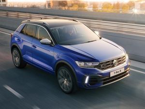Supporting image for story: Volkswagen unleashes range-topping T-Roc R