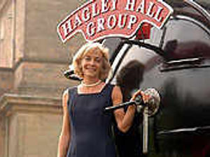 Supporting image for story: Loco chugs back to old hall