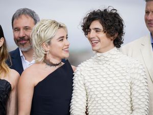 Supporting image for story: Florence Pugh and Timothee Chalamet join co-stars in Dune: Part Two photocall