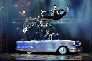 Greased lightning. Photos by: Paul Coltas