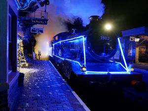 Supporting image for story: Severn Valley Railway on track for dazzling Christmas show