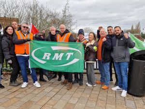 Supporting image for story: Train managers picket in Wolverhampton for second time in dispute over rest-day working
