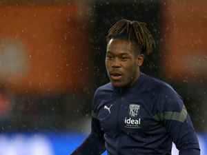 Supporting image for story: Brandon Thomas-Asante insists West Brom solely focussed on own position